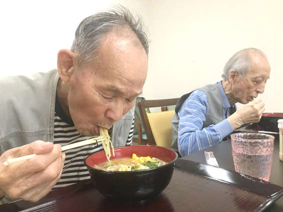 円阿弥ラーメン開店！